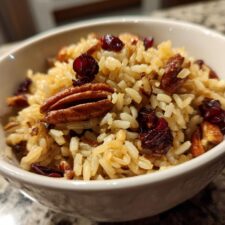 30-Minute Cranberry Rice Pilaf: A Flavorful Delight