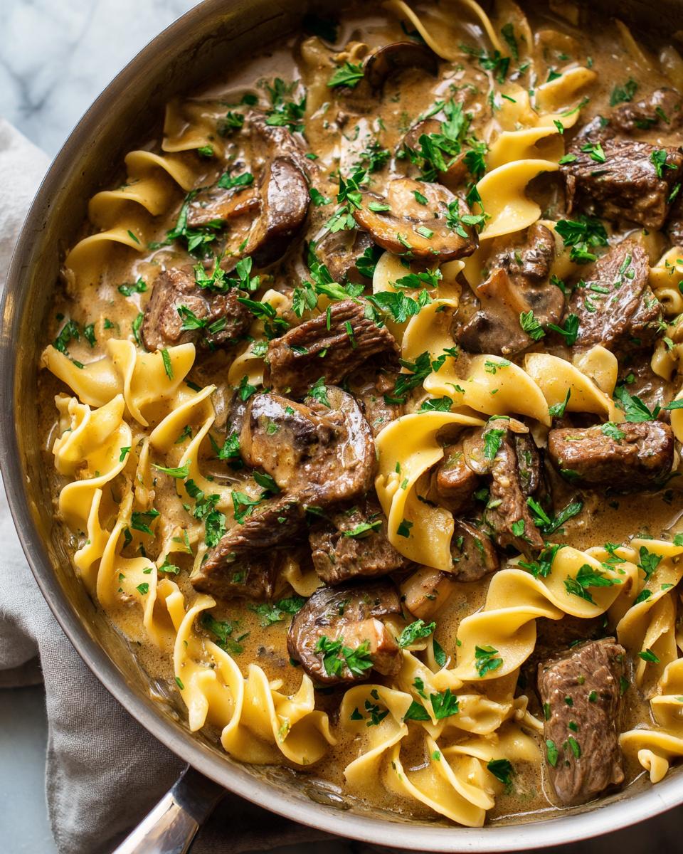 One-Pot Beef Stroganoff - detail 2
