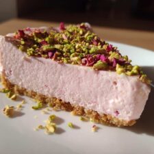 Pistachio-Rose Christmas Cheesecake: 5 Stunning Holiday Bites You’ll Crave