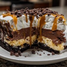 Irresistible Salted Caramel Chocolate Lasagna You Crave