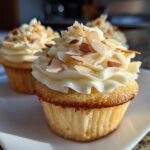 Vanilla-Almond Christmas Cupcakes