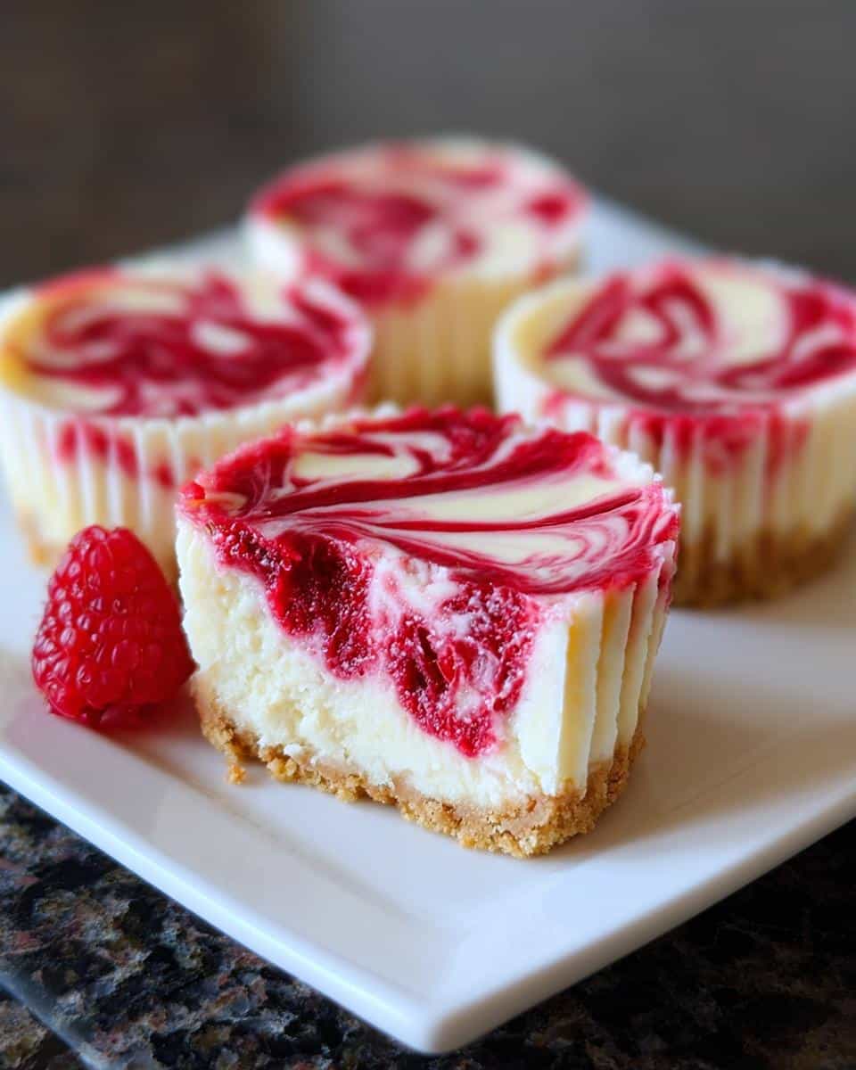 Mini raspberry swirl cheesecake - detail 1