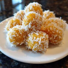 5-Ingredient No-Bake Coconut Dessert Bites: Irresistible Magic