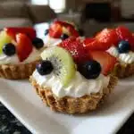 No-bake fruit cream cups