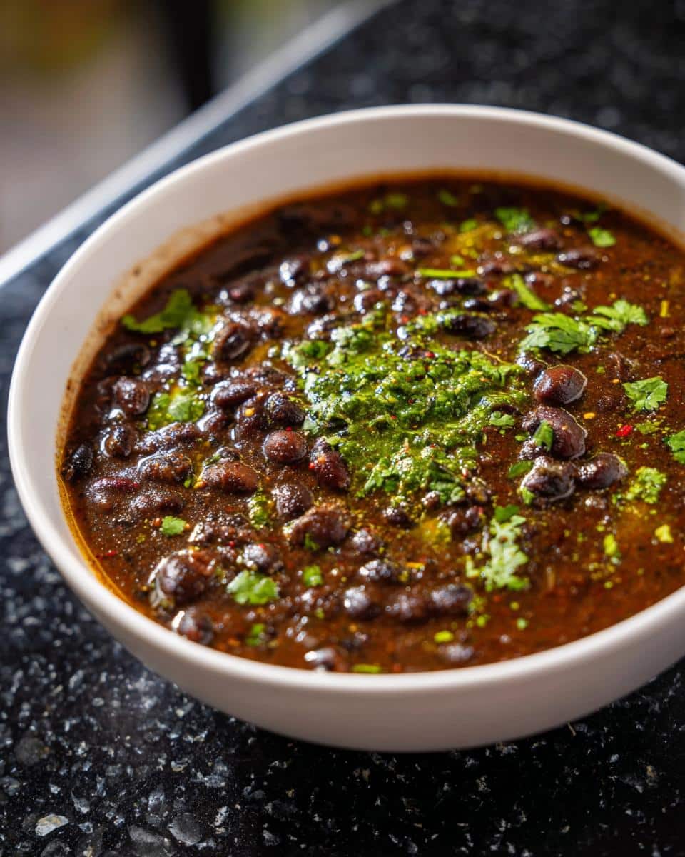 Black Bean Soup with Garlic and Onion - detail 1