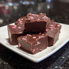 Irresistible Chocolate Strawberry Fudge Squares in 2 Hours