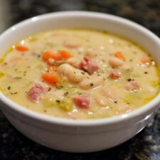 Creamy Bean Soup without Cream: 5-Star Comfort in 1 Pot