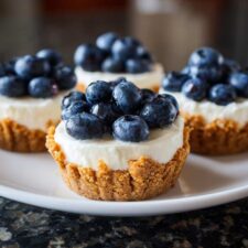 15-Minute Mini Blueberry Cream Cheese Cups: Irresistible Bliss