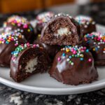 Mini chocolate wafer dessert bites