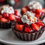 Mini strawberry chocolate cups