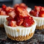 No-Bake Strawberry Cheesecake Cups